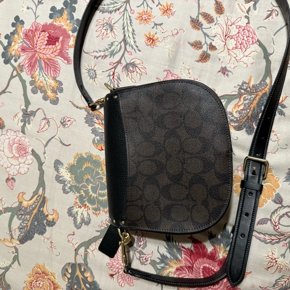 Coach Black and Brown Crossbody Bag - Picture 5 of 5